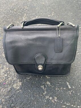 Vintage Coach Serial #D1P 9927 2way Shoulder Bag